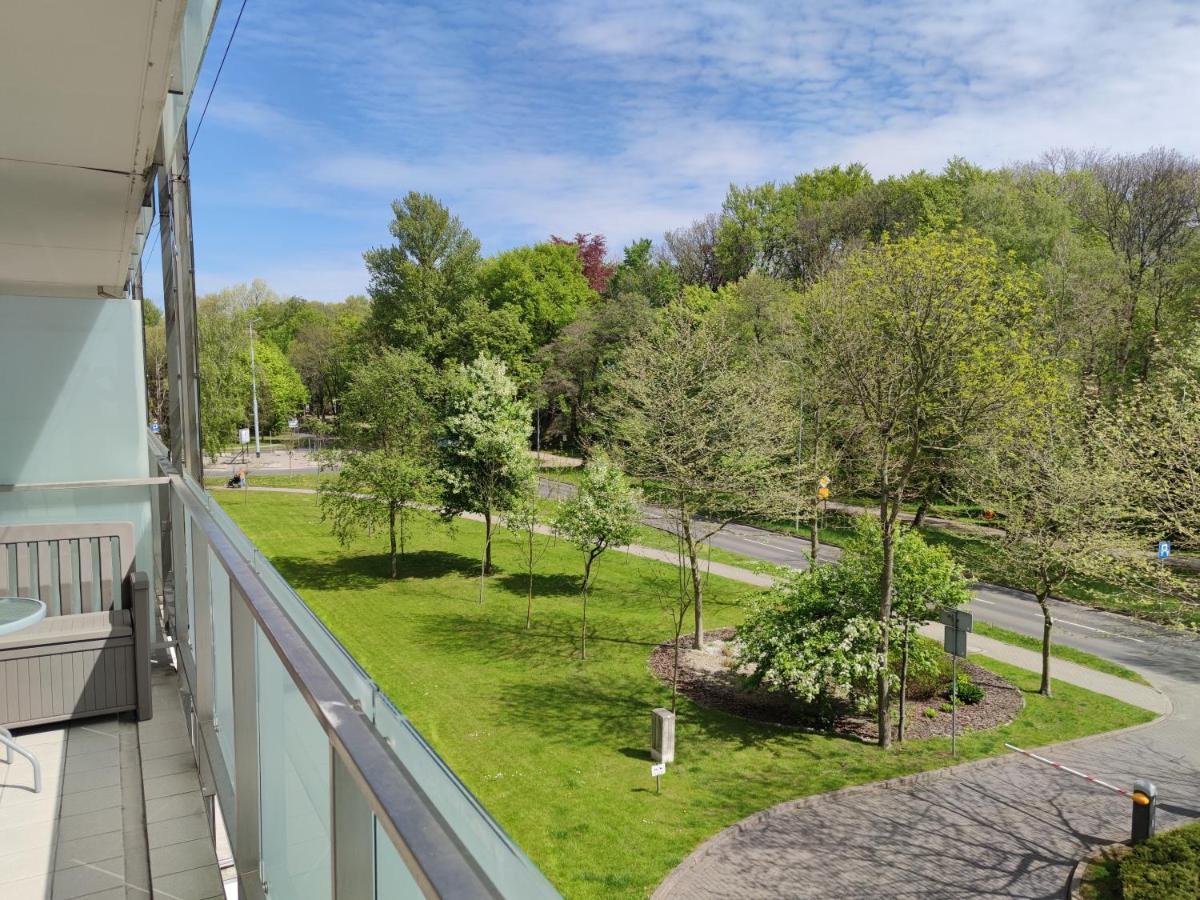 Apartament Przy Hotelu Aquarius 코워브제크 외부 사진